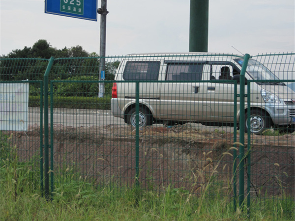 框架護欄網(wǎng)案例